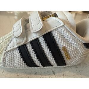 Adidas superstar Infant Size 1 Shoe Black And‎ White